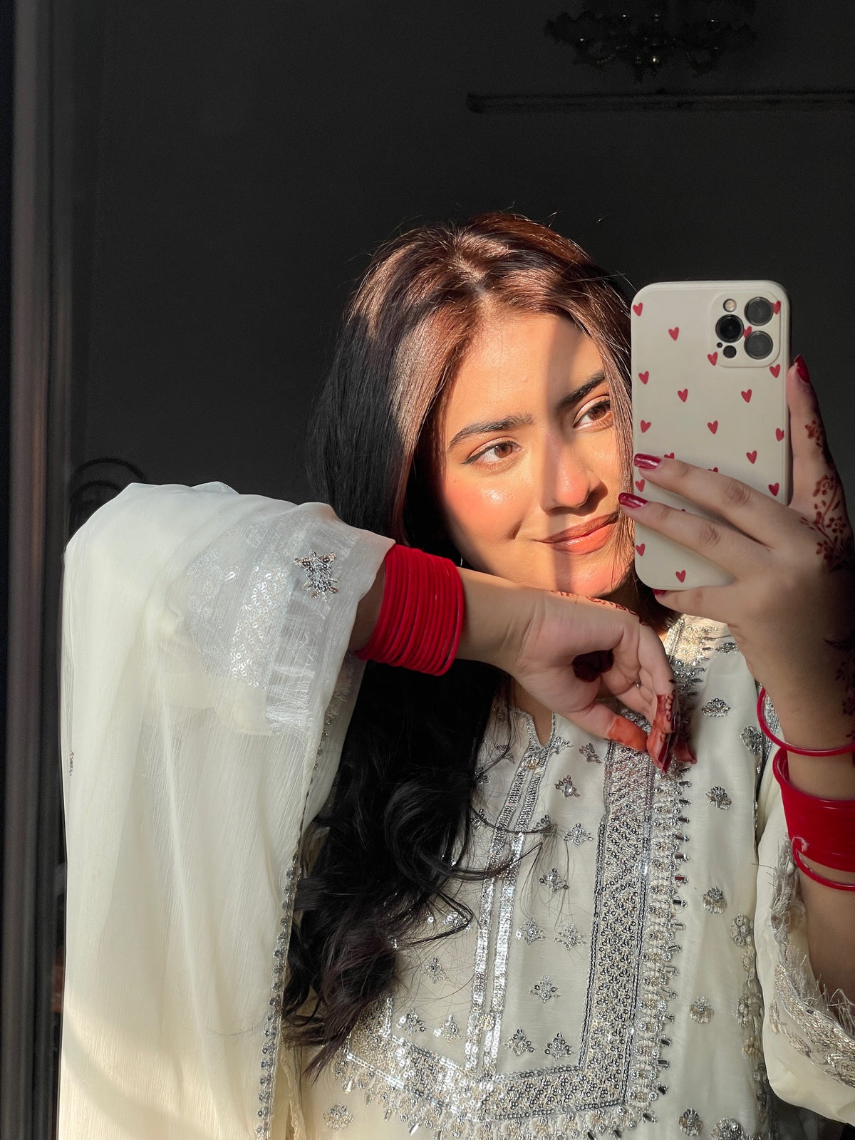 Durr-e-Noor Cream White