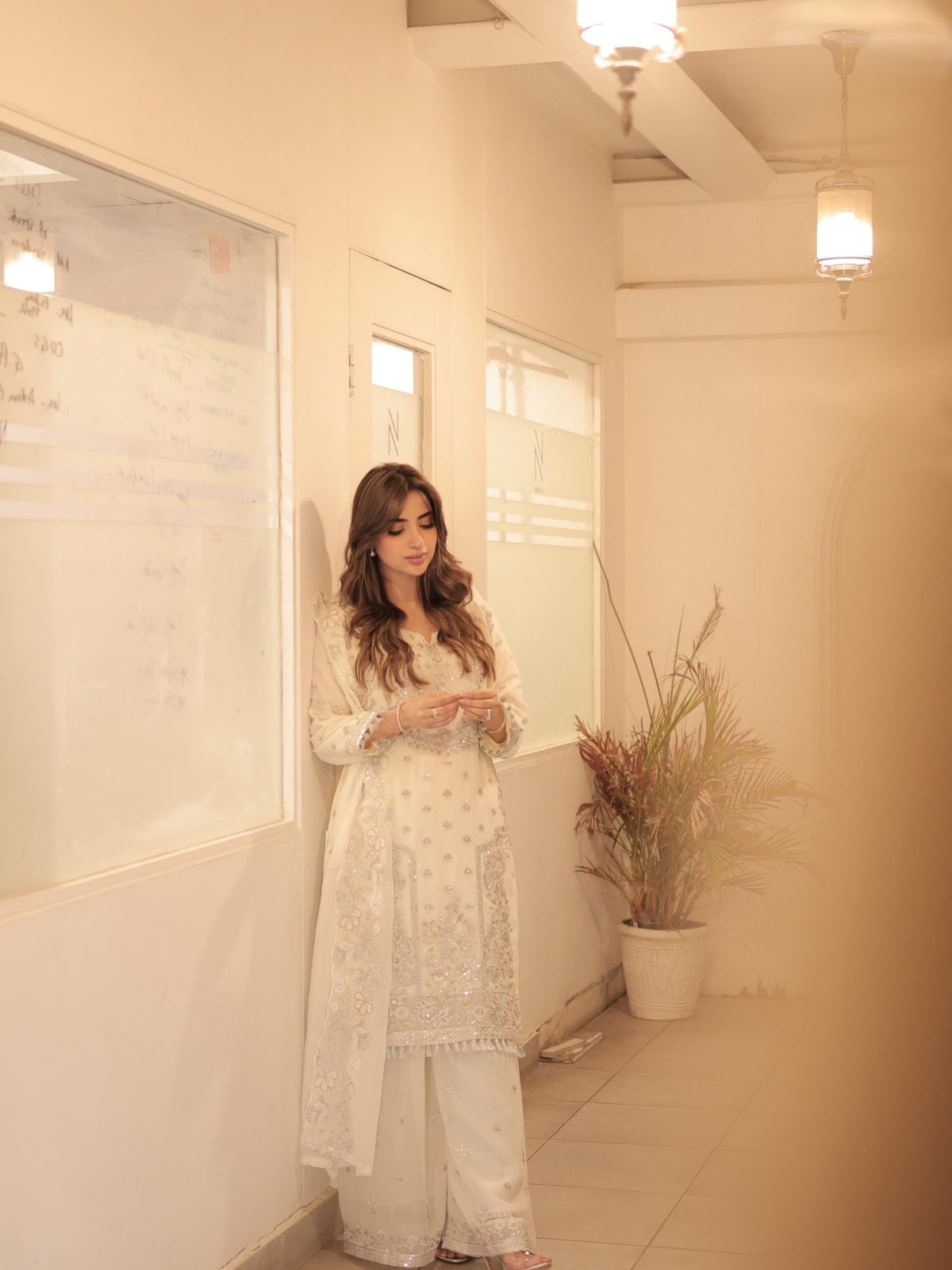 Durr-e-Noor Cream White