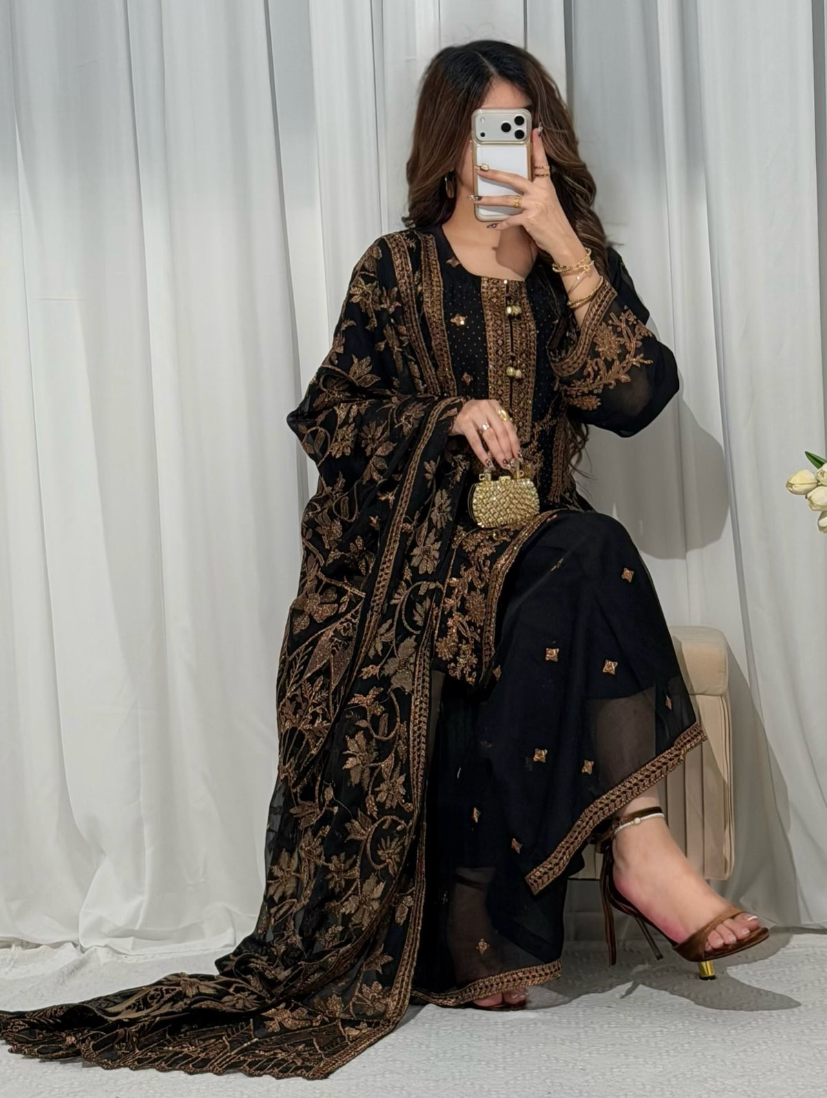 Mahro Chiffon Black
