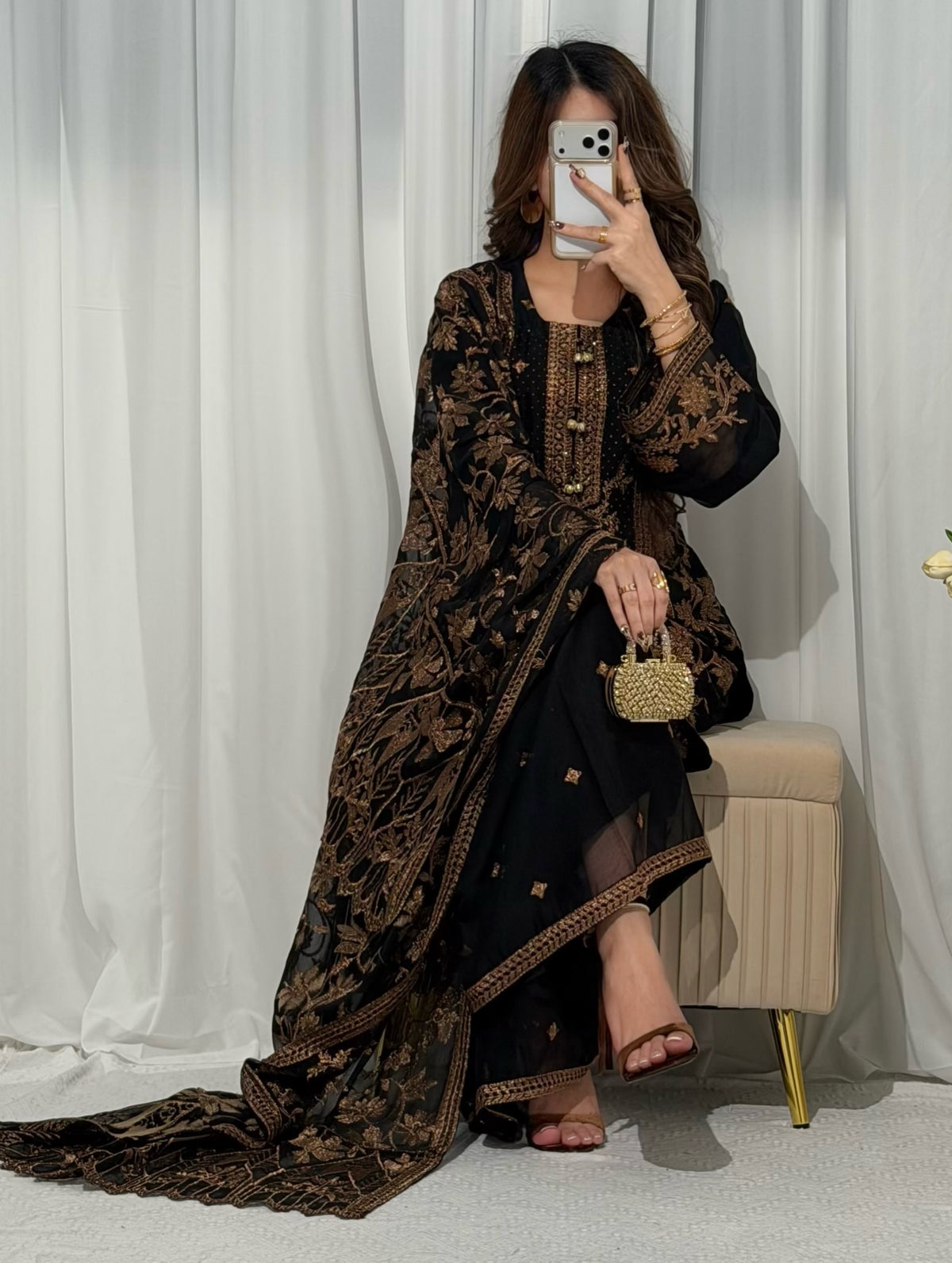 Mahro Chiffon Black