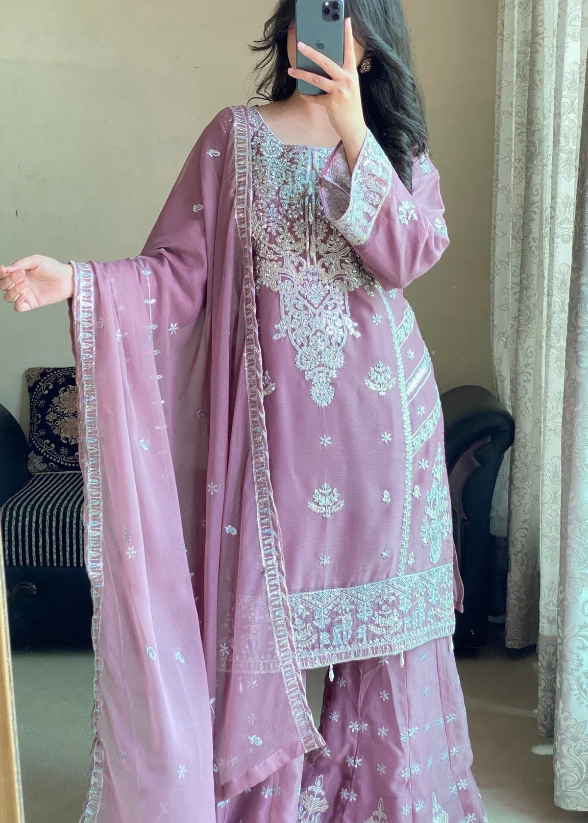 Rang-e-Mehfil Mauve