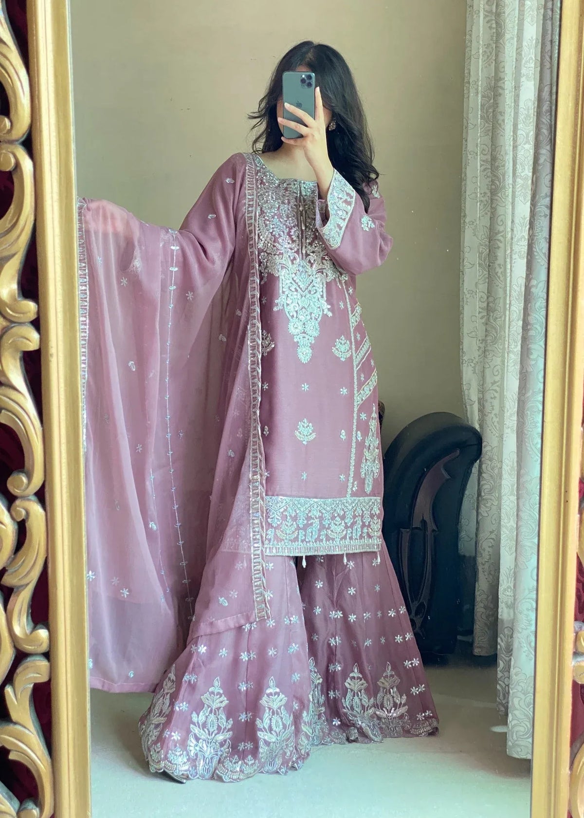 Rang-e-Mehfil Mauve