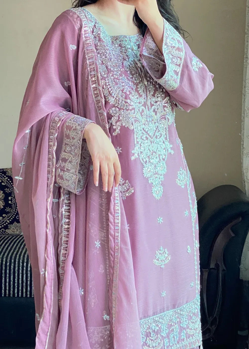 Rang-e-Mehfil Mauve