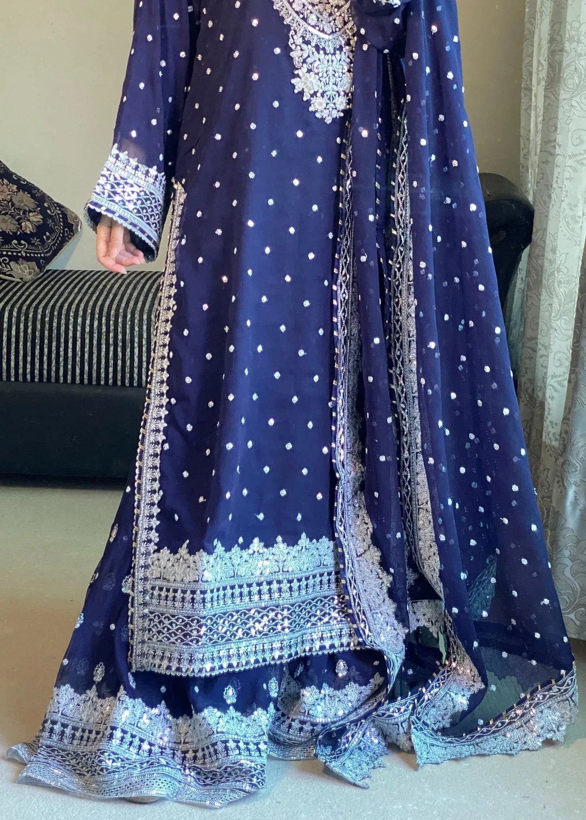 Ronaq-e-Mehfil Hot Pink Farshi Gharara