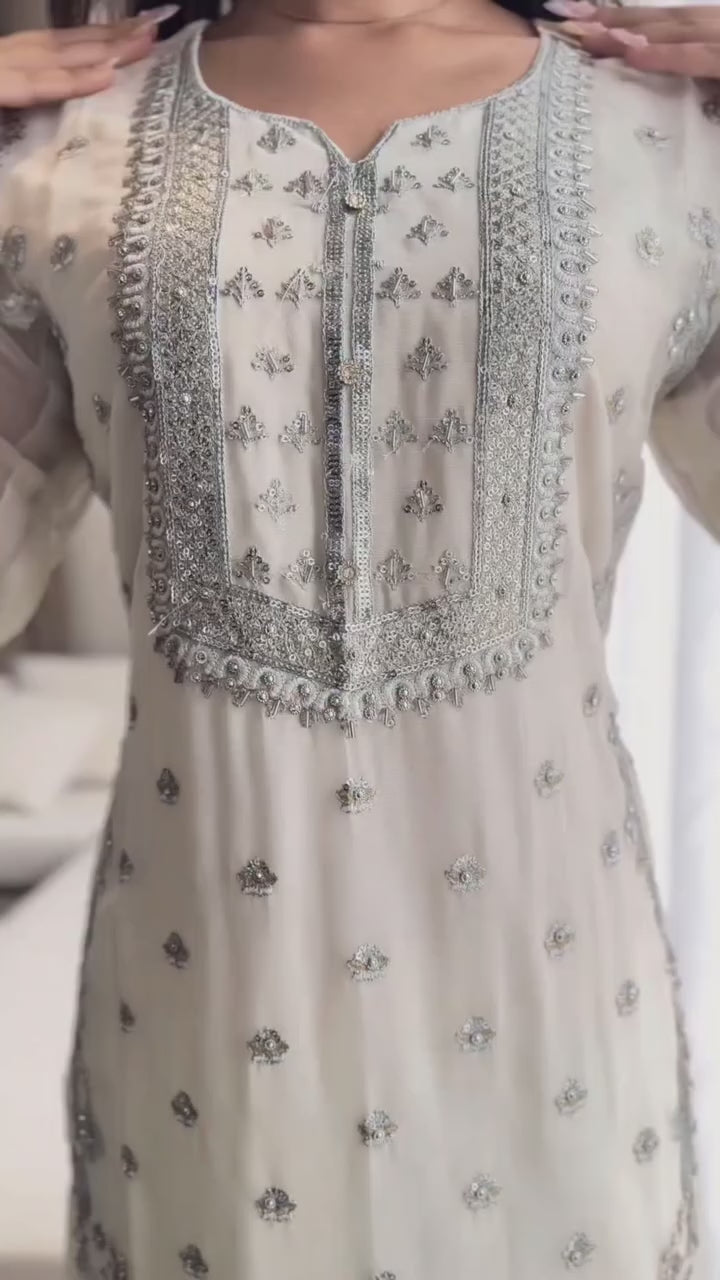 Durr-e-Noor Cream White