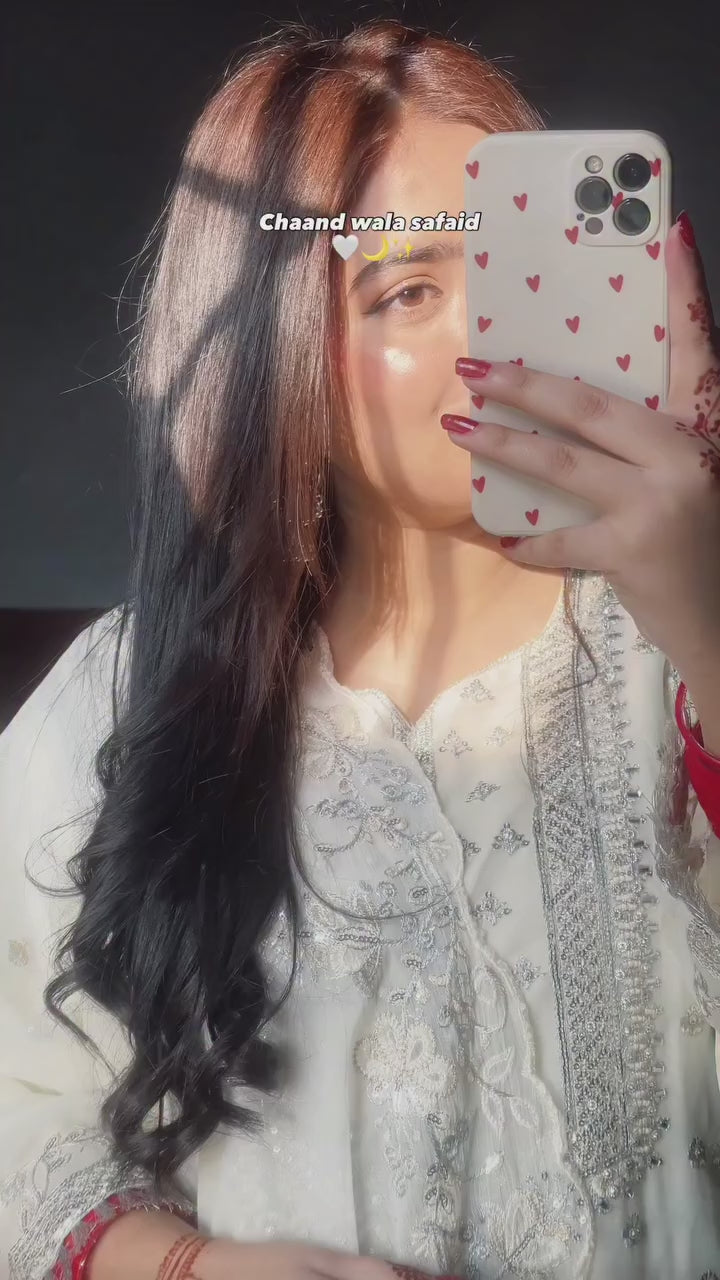 Durr-e-Noor Cream White